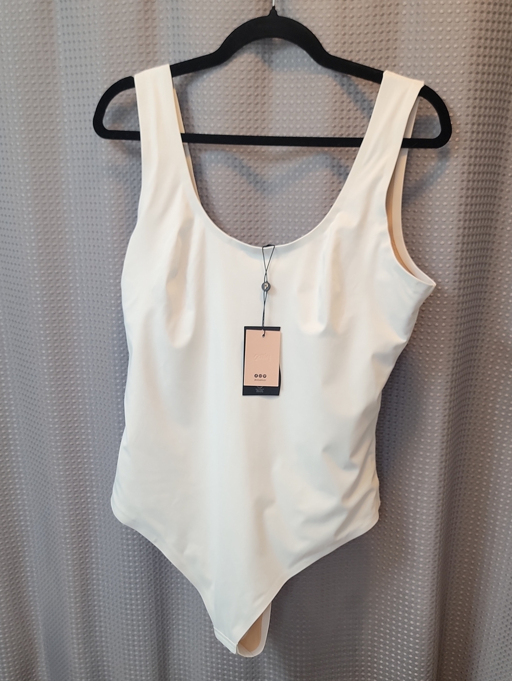 Pinsy Scoop Tank Hourglass Shapesuit Size 1X